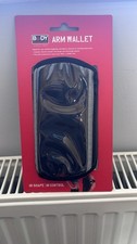 Body Sculpture Arm Wallet