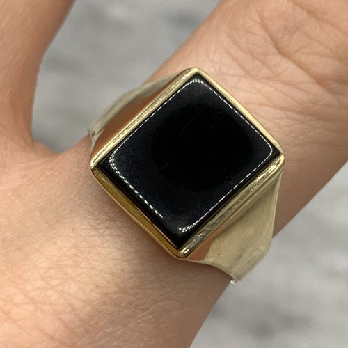 Gold onyx signet ring 375 - gold,