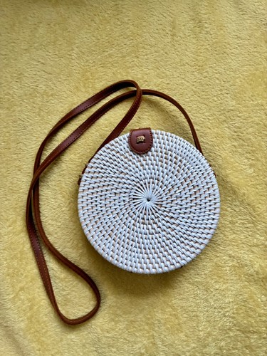 Round woven rattan crossbody