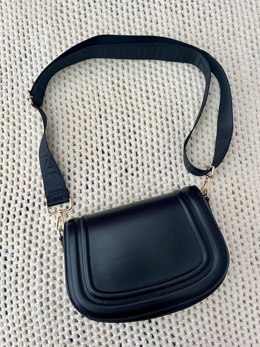 New look black - look, saddle