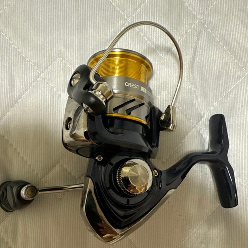 Daiwa crest lt2000s reel - crest,