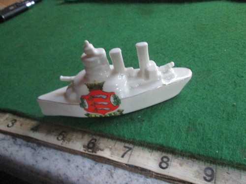 Arcadian crested ware - ware, ww1