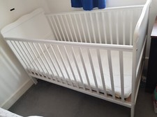 Baby Cot Bed by Harriet Bee with Mamas & Papas Mattress - Collection Stockport