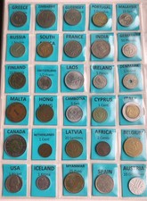 Selection of 30 mixed foreign coins
