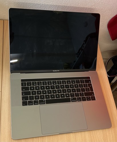 Macbook pro 2017 - macbook, ***screen