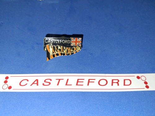 Castleford tigers rlfc pin - tigers,