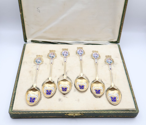 Fabulous antique boxed - fabulous,