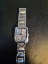 Ladies Smart Fossil Watch Stainless Steel Bracelet Silver Dial Date