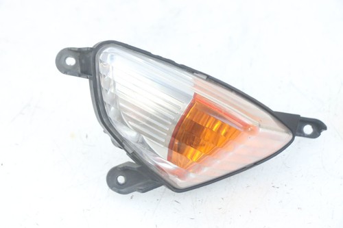 Front right turn signal - front,