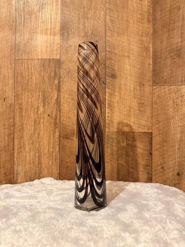 Tall clear glass swirl - , vase