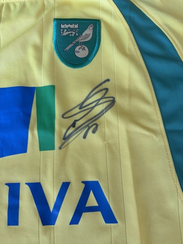 Norwich city signed - norwich,