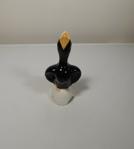 Vintage black bird pie - bird,