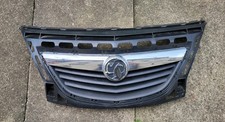 GENUINE VAUXHALL MERIVA P/F/L MK2 B FRONT CENTRE RADIATOR GRILLE 10-14 13312285