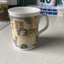 Vtg Queens Fine Bone China “ Tea At The Ritz ” Linda Jane Smith Mug