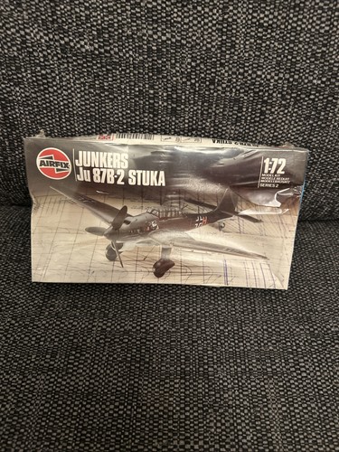 Airfix junkers 87b 2 - airfix, ju