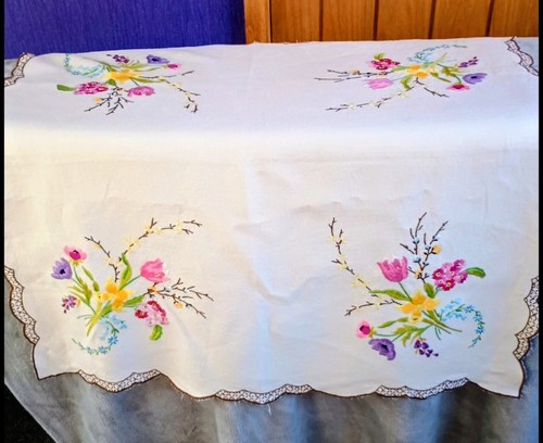 Vintage square linen - square,