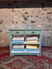 BEAUTIFUL VINTAGE CUPBOARD