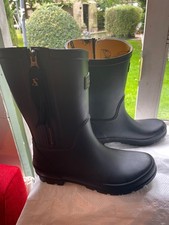 Joules Rosalind calf-high Wellie Boots with zip and tassel