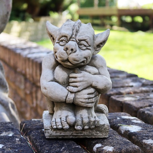 Stone gargoyle sculpture - stone,