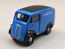 1:76 Classix Diecast Morris J