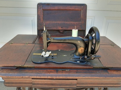 Rare 1871 singer sewing - 12,