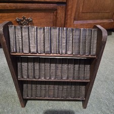 Miniature books The complete