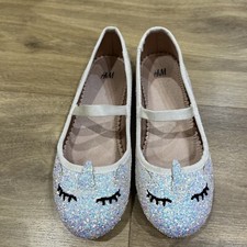 Girls Glittery Unicorn Party