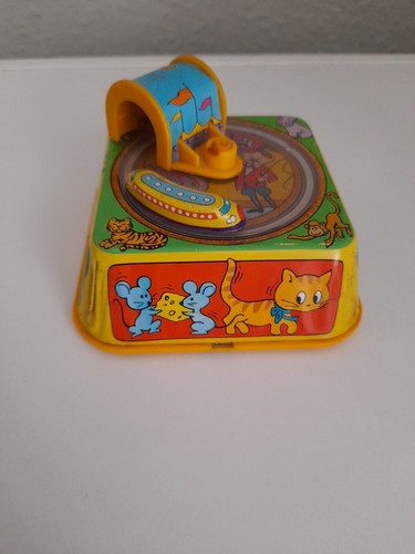 Vintage wind tin plate - vintage,