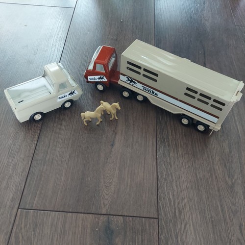 Tonka truck horse - tonka, box
