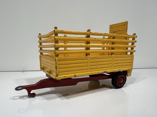 Corgi toys beast carrier - toys,