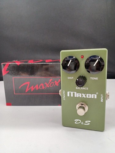 Maxon effects pedal used - pedal, d&s