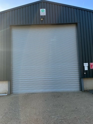 Roller shutter doors - ,