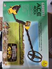 GARRETT ACE 400i METAL DETECTOR, BOXED IN PERFECT CONDITION, NEVER USED, BARGAIN