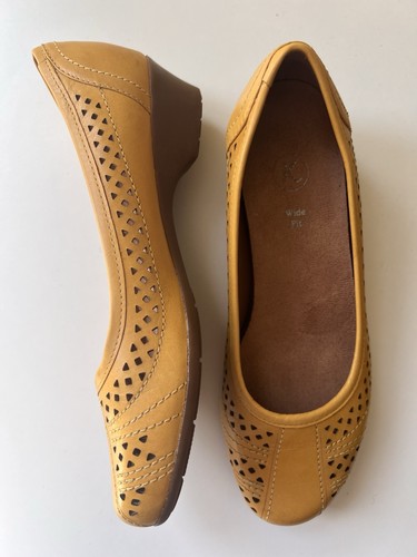 Clark ladies yellow - k,