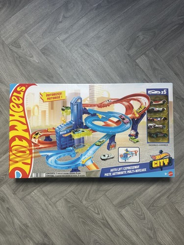 Hot wheels auto - hot,