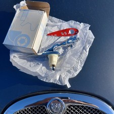 Jaguar S Type bonnet mascot