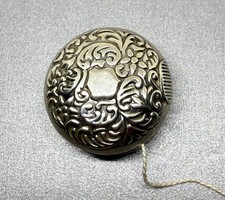 Stunning boxed Novelty