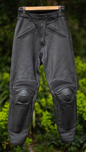 Black dainese ladies - black,