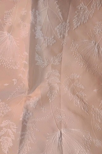 Laura ashley tablecloth 82x54 - laura,