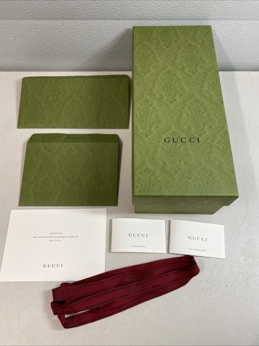 Gucci empty green shoe gift - green, shoe/gift