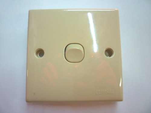 Clipsal electrics single - clipsal,