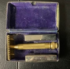 Vintage Gillette Super Shaving  With Accessories.