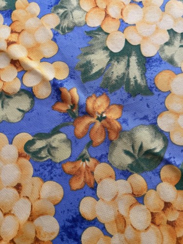 Pretty preowned round - preowned, cotton