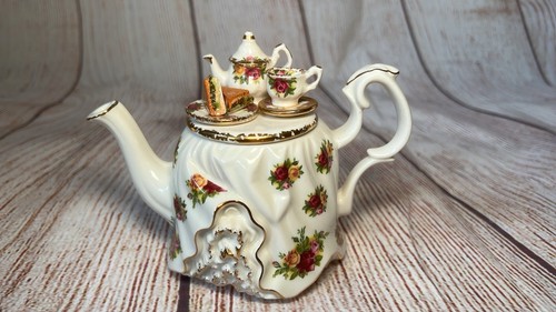 Vintage royal albert old - vintage,