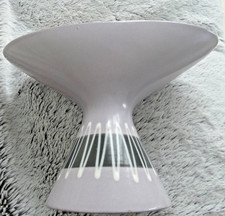 Vintage Hornsea Pottery John Clappison Anvil Slipware Vase - lilac. Rare. 