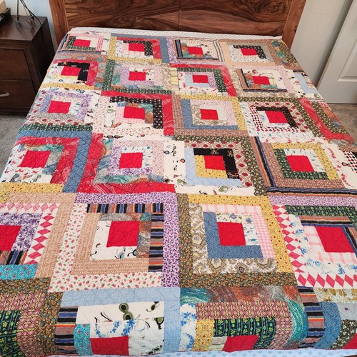 Vintage log cabin quilt - vintage,