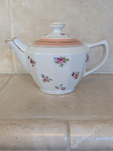 Vintage faceted porcelain - faceted,