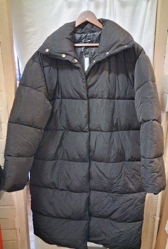 Bnwt ladies - bnwt(prettylittlething),