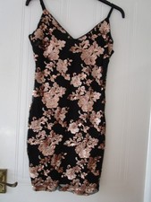 Ladies Size 14 Quiz Black with Gold Sequin Dress