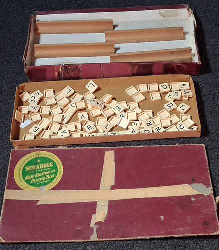 Vintage 1950s scrabble w - scrabble, j.w